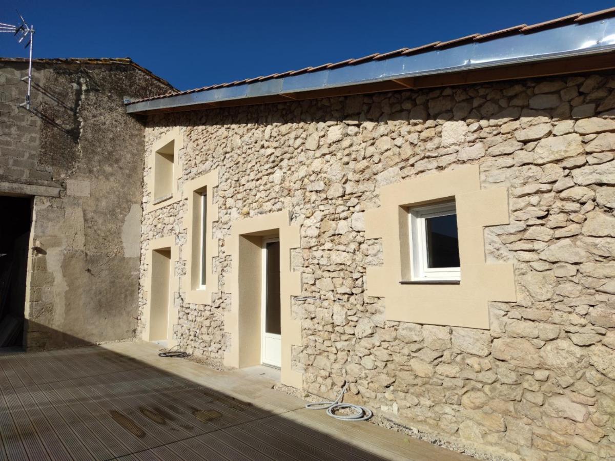 Domaine Des Pres De Joussac - Protocole Sanitaire Strict Villa Jau-Dignac-et-Loirac Exteriör bild